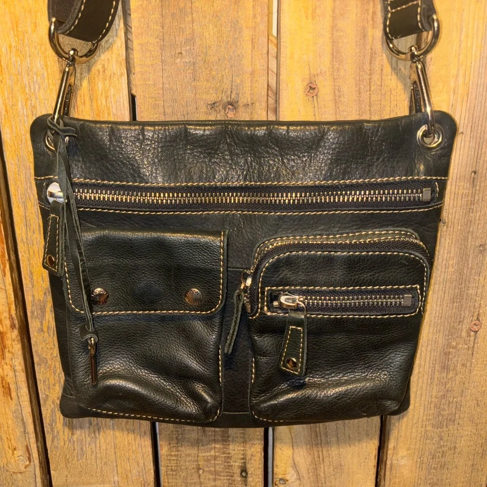 Fossil Black Leather Shoulder Bag